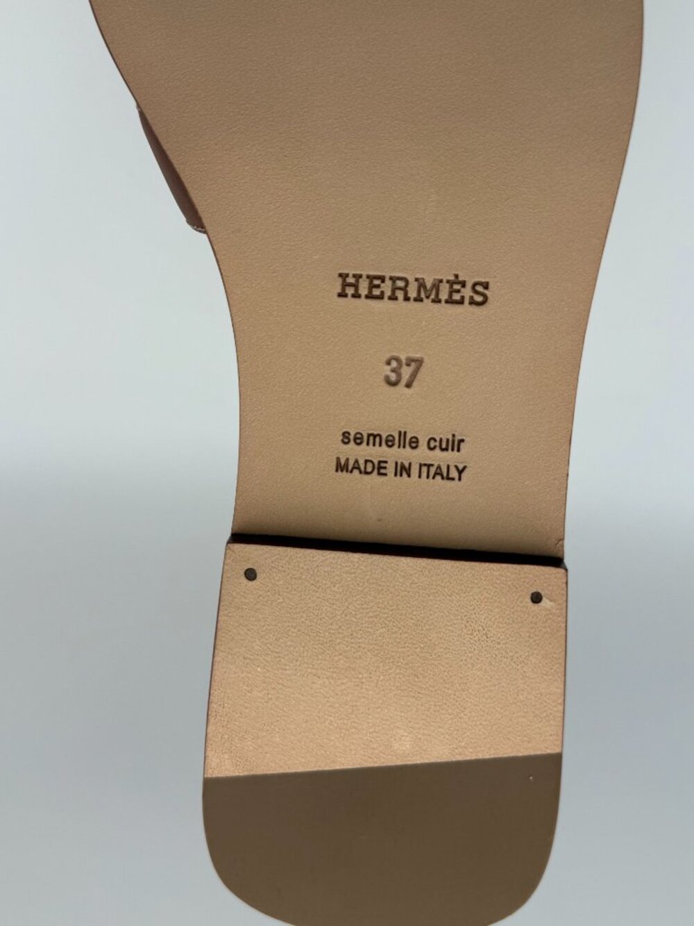 Hermes Oran Sandals Gold 37 - Picture 13 of 13